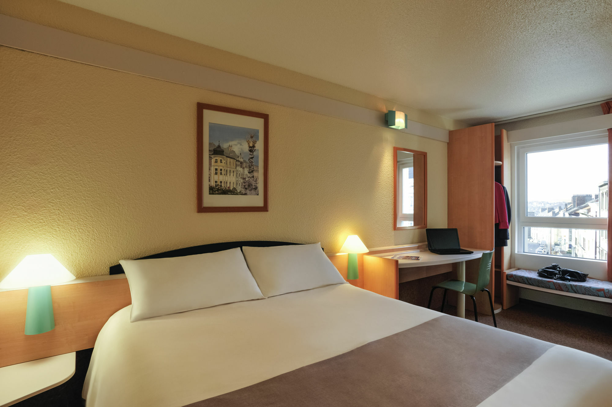 ibis Styles Boulogne sur Mer Centre Cathédrale Esterno foto